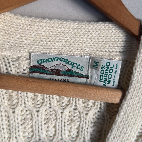 NEW Aran Crafts merino wool cable knit cardigan Size Medium - Picture 7 of 10